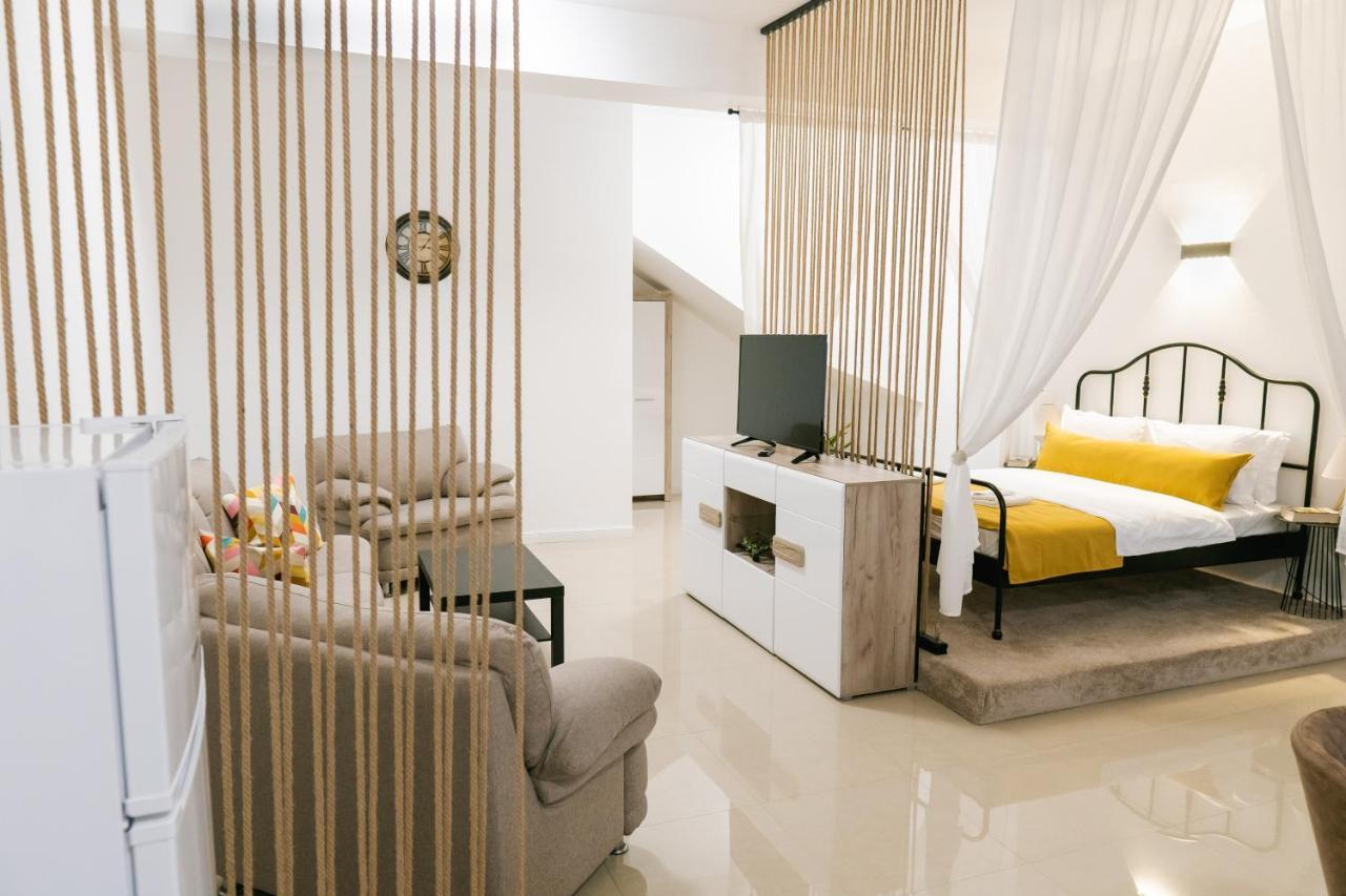 Chic Studio Bucharest Luaran gambar