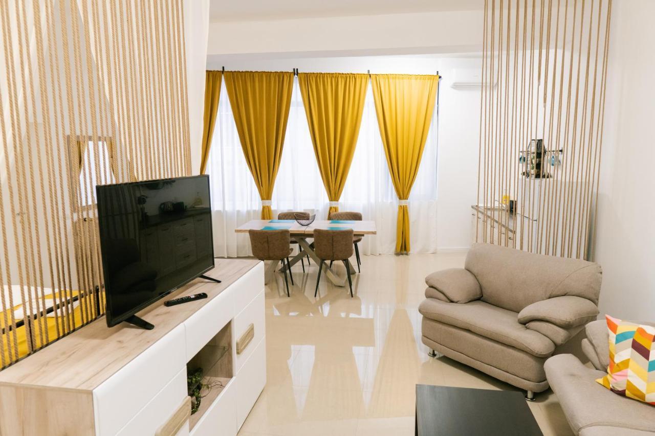Chic Studio Bucharest Luaran gambar