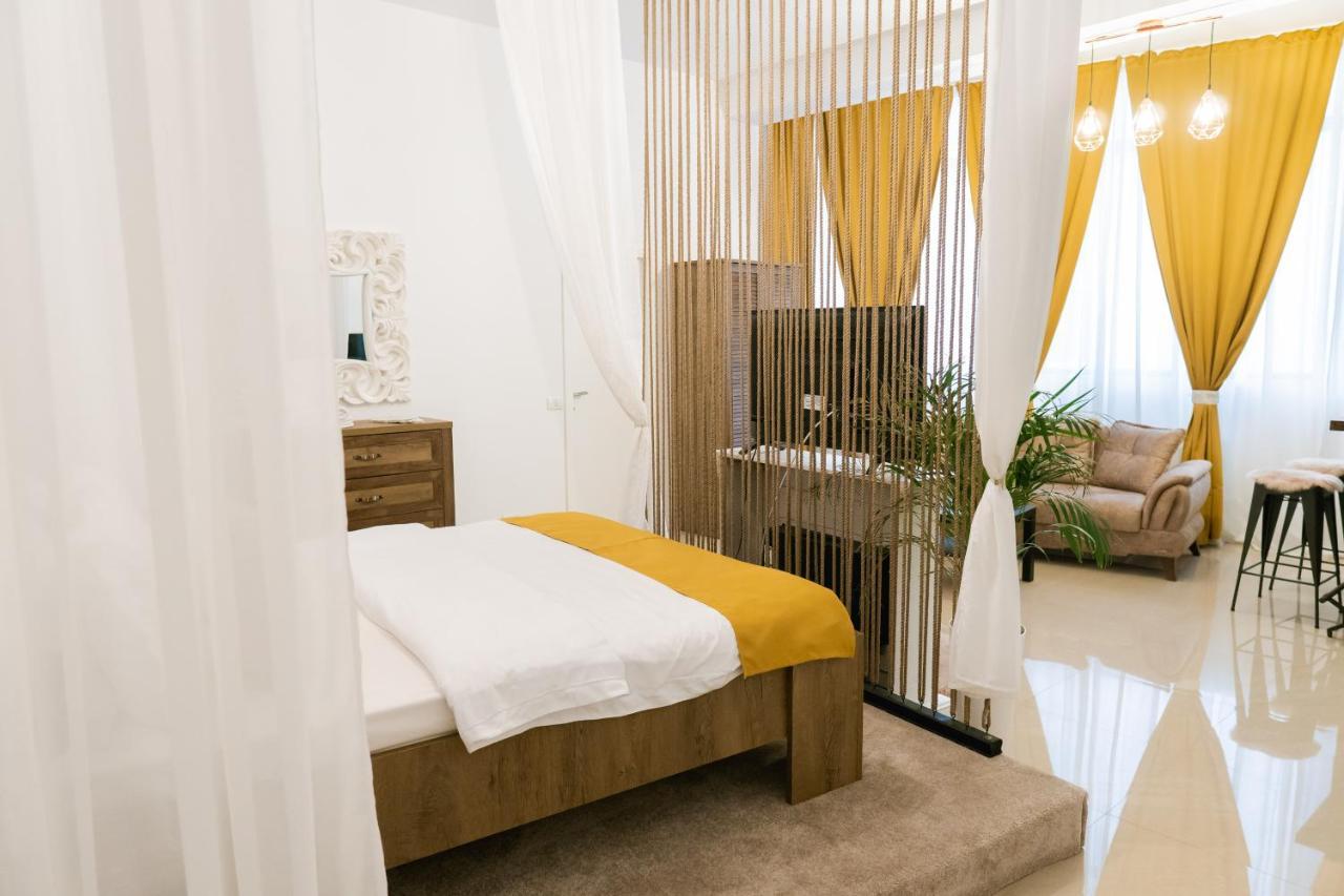 Chic Studio Bucharest Luaran gambar