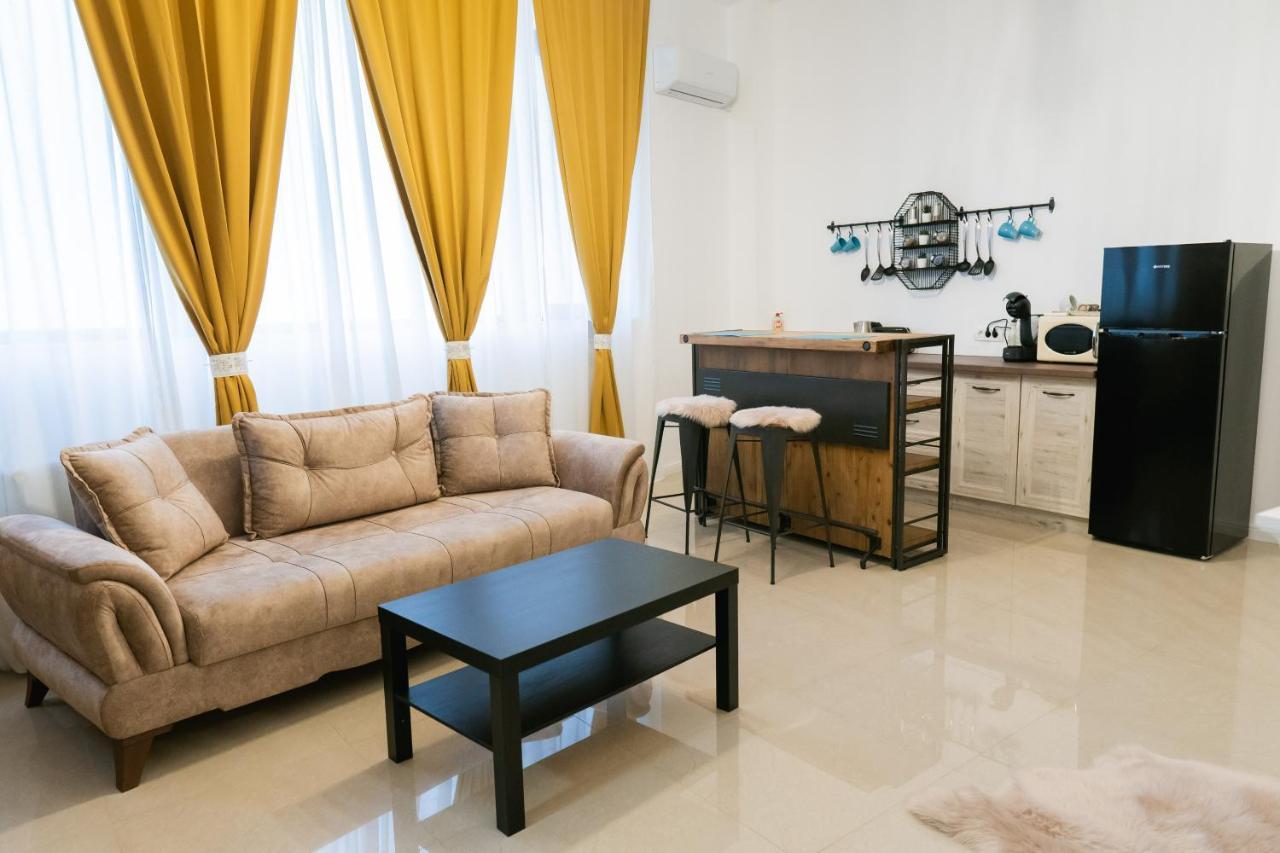 Chic Studio Bucharest Luaran gambar